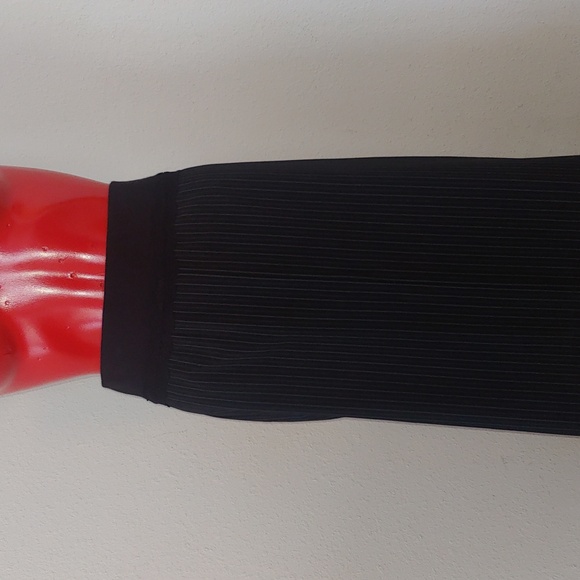 Max Studio Pinstripe Pencil Skirt with Soft Waistband Size Small NWT - Picture 1 of 13
